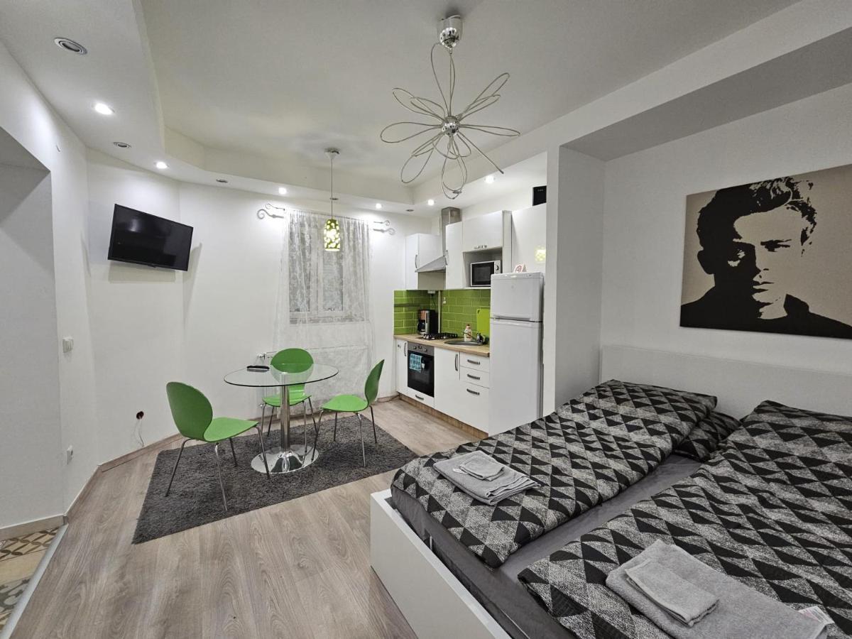 Smart Studio In The Heart Of Budapest Exterior photo